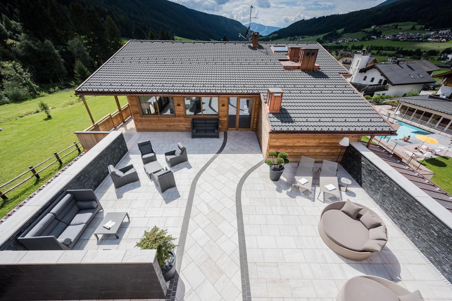 Alpine Nature Stoll 4*